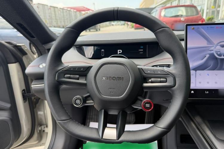 Used Xiaomi Auto SU7 2024 Rear-Drive Long-Range Intelligent Driving Version Steering Wheel