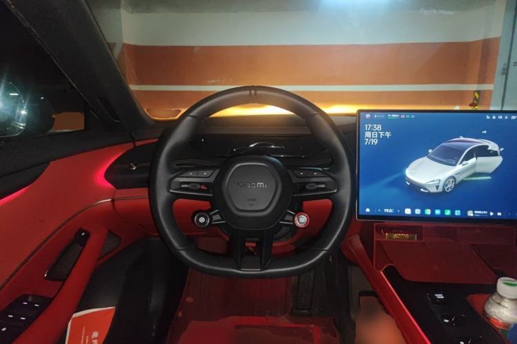Used Xiaomi Auto SU7 2024 Rear-Drive Long-Range Intelligent Driving Version Steering Wheel