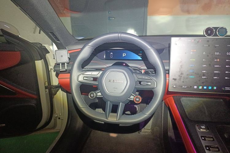 Used Xiaomi Auto SU7 2024 Rear-Drive Long-Range Intelligent Driving Version Steering Wheel