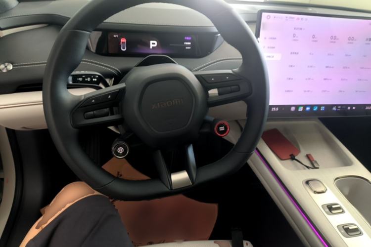 Used Xiaomi Auto SU7 2024 Rear-Drive Long-Range Intelligent Driving Version Steering Wheel
