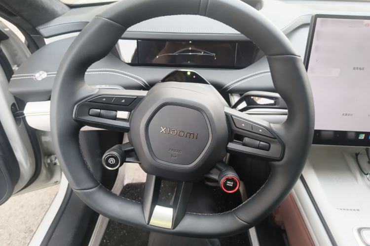 Used Xiaomi Auto SU7 2024 Four-Wheel Drive Ultra-Long Range Advanced Intelligent Driving Max Edition Steering Wheel
