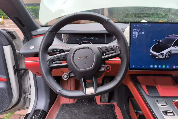 Used Xiaomi Auto SU7 2024 Rear-Drive Long-Range Intelligent Driving Version Steering Wheel