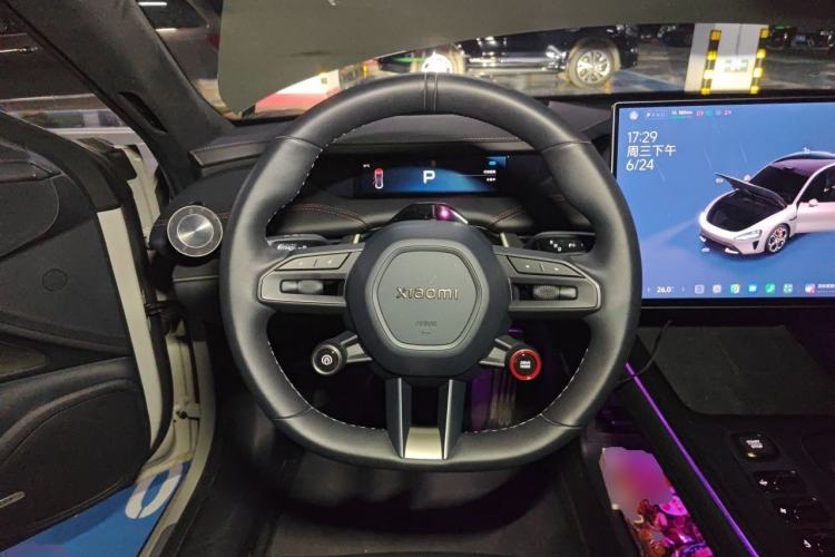 Used Xiaomi Auto SU7 2024 Four-Wheel Drive Ultra-Long Range Advanced Intelligent Driving Max Edition Steering Wheel