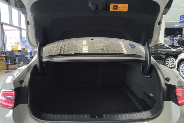 Used Xiaomi Auto SU7 2024 Rear-Drive Long-Range Intelligent Driving Version Trunk