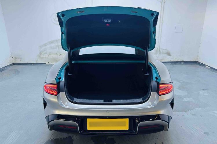 Used Xiaomi Auto SU7 2024 Four-Wheel-Drive Max Founder's Edition Trunk
