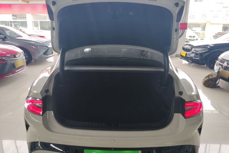 Used Xiaomi Auto SU7 2024 Rear-Drive Ultra-Long Range Advanced Pro-Level Intelligent Driving Version Trunk