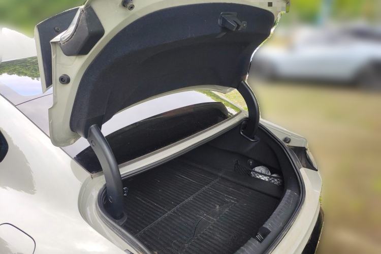 Used Xiaomi Auto SU7 2024 Rear-Drive Ultra-Long Range Advanced Pro-Level Intelligent Driving Version Trunk
