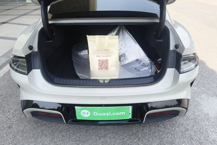 Used Xiaomi Auto SU7 2024 Four-Wheel Drive Ultra-Long Range Advanced Intelligent Driving Max Edition Trunk