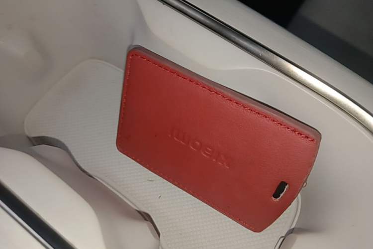 Used Xiaomi Auto SU7 2024 Four-Wheel-Drive Max Founder's Edition Vehicle Key