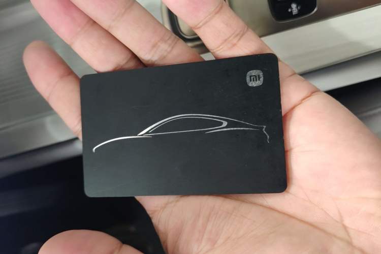 Used Xiaomi Auto SU7 2024 Rear-Drive Ultra-Long Range Advanced Pro-Level Intelligent Driving Version Vehicle Key