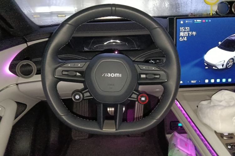 Used Xiaomi Auto SU7 2024 Four-Wheel Drive Ultra-Long Range Advanced Intelligent Driving Max Edition Steering Wheel