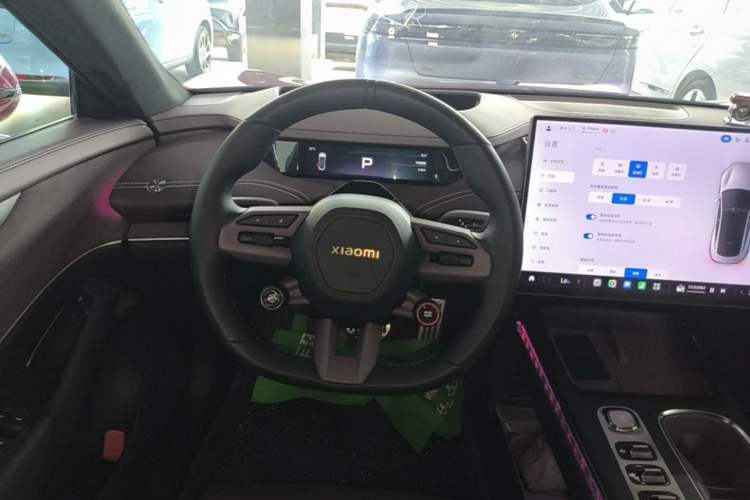 Used Xiaomi Auto SU7 2024 Four-Wheel Drive Ultra-Long Range Advanced Intelligent Driving Max Edition Steering Wheel