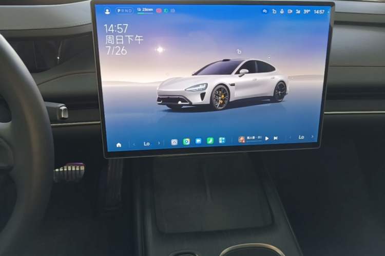 Used Xiaomi Auto SU7 2024 Four-Wheel Drive Ultra-Long Range Advanced Intelligent Driving Max Edition Audio And AC Panel