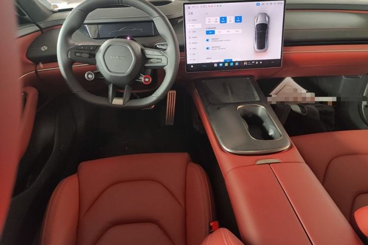 Used Xiaomi Auto SU7 2024 Four-Wheel Drive Ultra-Long Range Advanced Intelligent Driving Max Edition Center Console