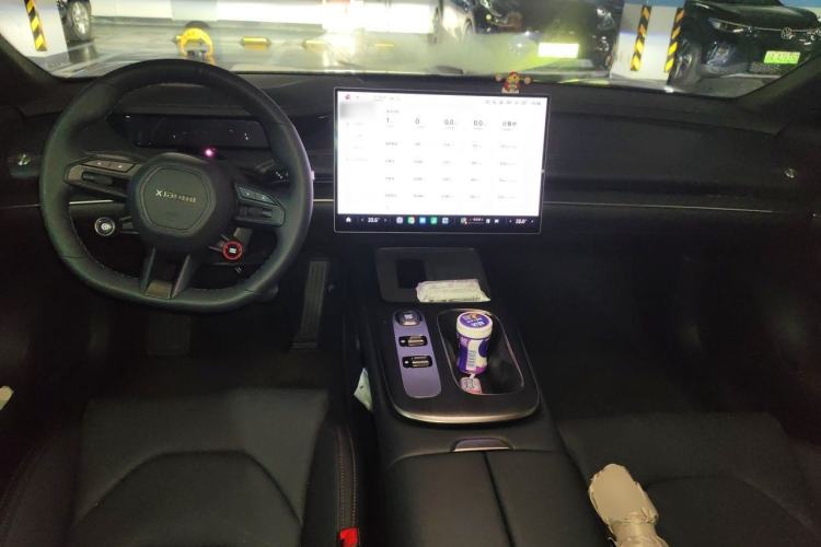 Used Xiaomi Auto SU7 2024 Rear-Drive Long-Range Intelligent Driving Version Center Console