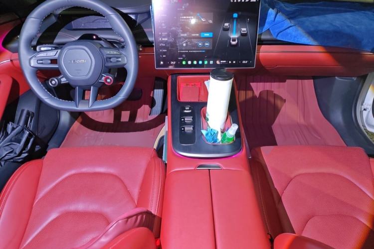 Used Xiaomi Auto SU7 2024 Rear-Drive Standard Founder Edition Center Console