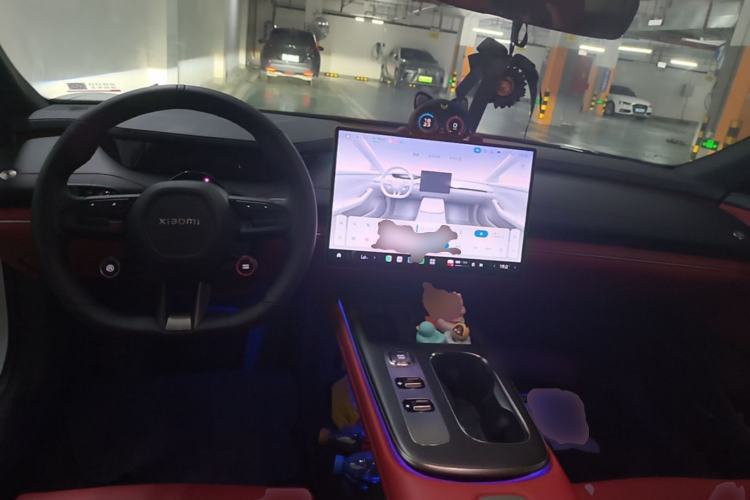 Used Xiaomi Auto SU7 2024 Rear-Drive Long-Range Intelligent Driving Version Center Console