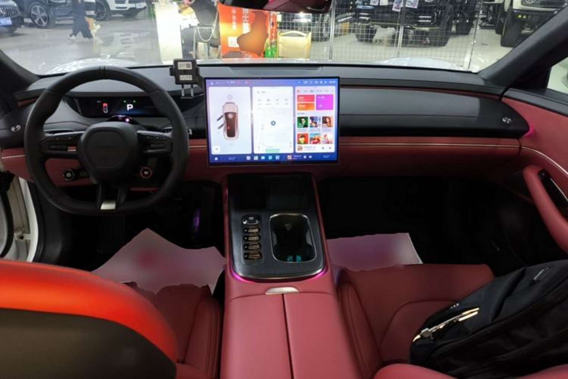 Used Xiaomi Auto SU7 2024 Rear-Drive Ultra-Long Range Advanced Pro-Level Intelligent Driving Version Center Console