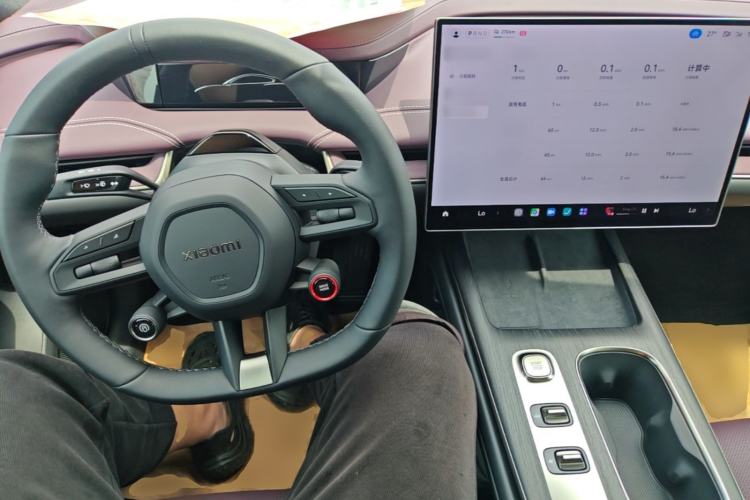 Used Xiaomi Auto SU7 2024 Rear-Drive Ultra-Long Range Advanced Pro-Level Intelligent Driving Version Center Console