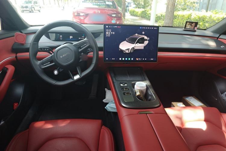 Used Xiaomi Auto SU7 2024 Rear-Drive Long-Range Intelligent Driving Version Center Console
