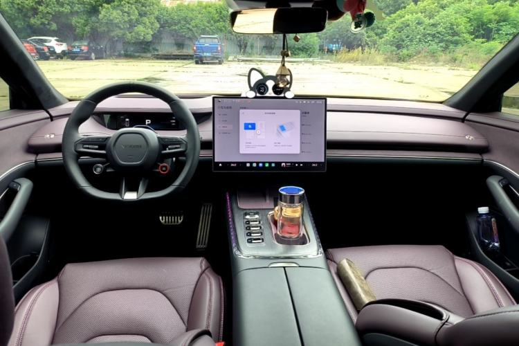 Used Xiaomi Auto SU7 2024 Four-Wheel-Drive Max Founder's Edition Center Console