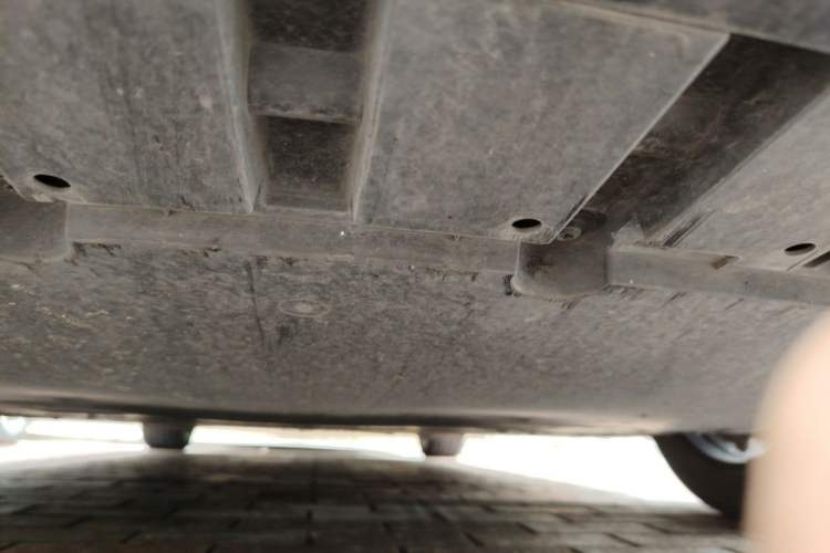 Used Xiaomi Auto SU7 2024 Four-Wheel Drive Ultra-Long Range Advanced Intelligent Driving Max Edition Chassis Front