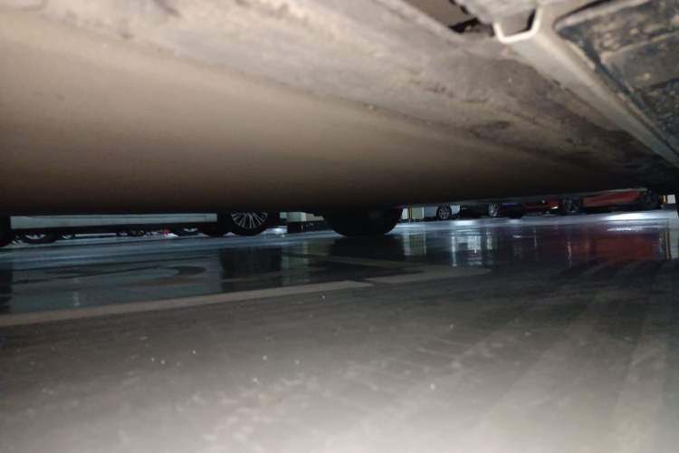 Used Xiaomi Auto SU7 2024 Rear-Drive Ultra-Long Range Advanced Pro-Level Intelligent Driving Version Chassis Front Left