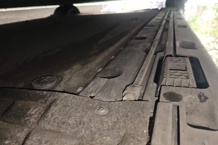 Used Xiaomi Auto SU7 2024 Rear-Drive Ultra-Long Range Advanced Pro-Level Intelligent Driving Version Chassis Front Right