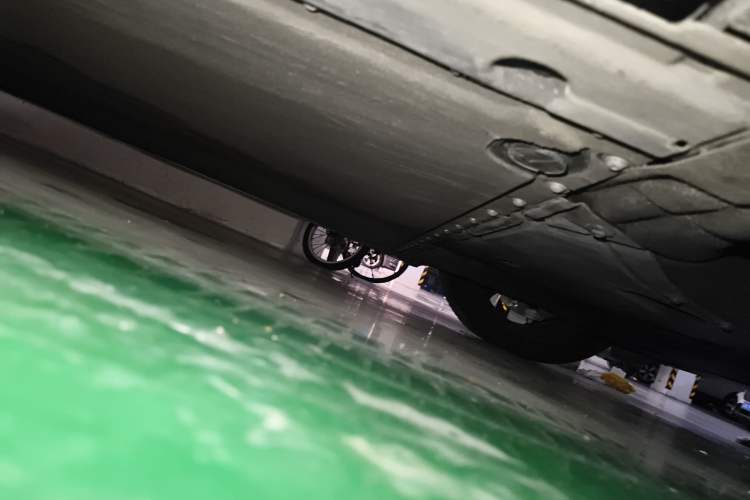 Used Xiaomi Auto SU7 2024 Rear-Drive Ultra-Long Range Advanced Pro-Level Intelligent Driving Version Chassis Front Right