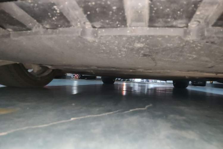 Used Xiaomi Auto SU7 2024 Four-Wheel Drive Ultra-Long Range Advanced Intelligent Driving Max Edition Chassis Front