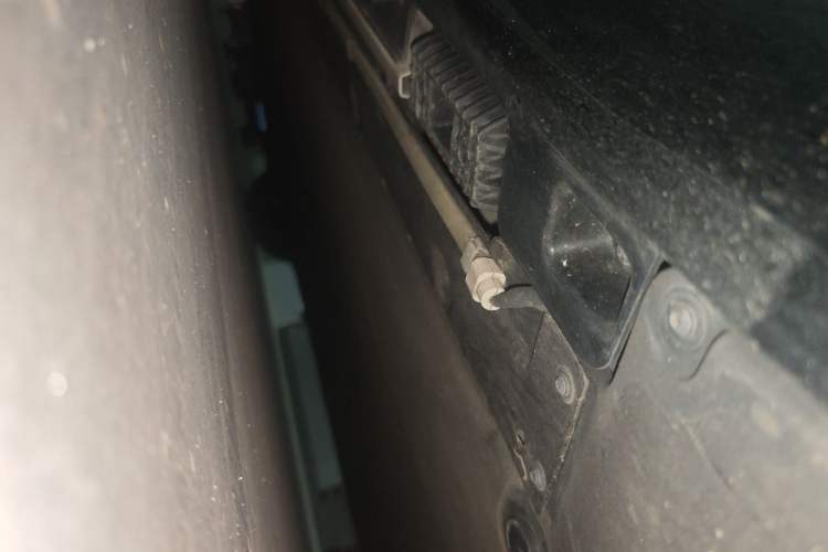 Used Xiaomi Auto SU7 2024 Rear-Drive Long-Range Intelligent Driving Version Chassis Rear Left