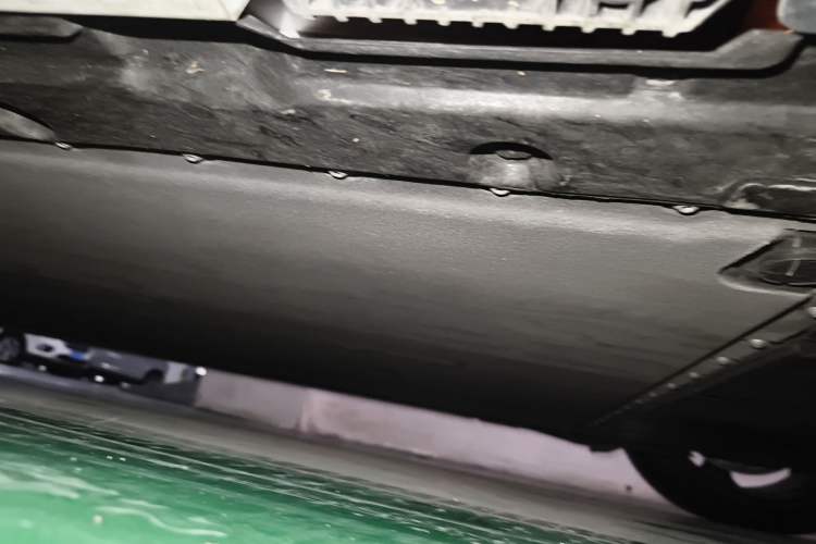 Used Xiaomi Auto SU7 2024 Rear-Drive Ultra-Long Range Advanced Pro-Level Intelligent Driving Version Chassis Rear Right
