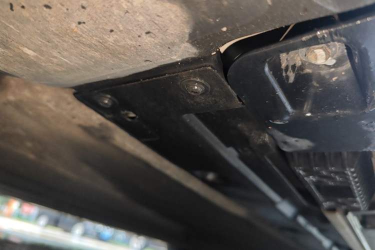 Used Xiaomi Auto SU7 2024 Rear-Drive Long-Range Intelligent Driving Version Chassis Rear Right