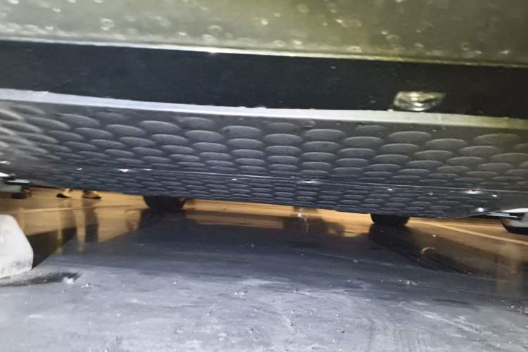 Used Xiaomi Auto SU7 2024 Four-Wheel Drive Ultra-Long Range Advanced Intelligent Driving Max Edition Chassis Rear