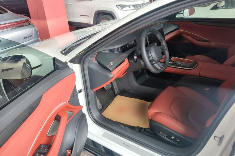 Used Xiaomi Auto SU7 2024 Rear-Drive Long-Range Intelligent Driving Version Driver Seat