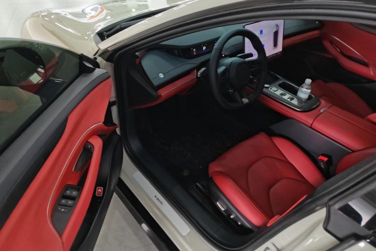 Used Xiaomi Auto SU7 2024 Rear-Drive Long-Range Intelligent Driving Version Driver Seat