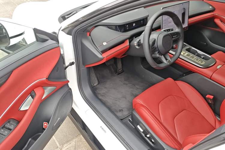 Used Xiaomi Auto SU7 2024 Rear-Drive Ultra-Long Range Advanced Pro-Level Intelligent Driving Version Driver Seat