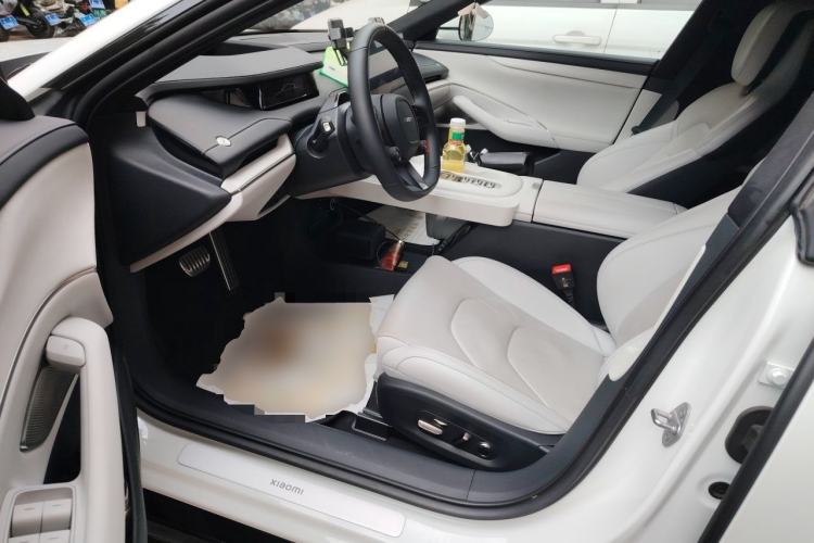 Used Xiaomi Auto SU7 2024 Four-Wheel Drive Ultra-Long Range Advanced Intelligent Driving Max Edition Driver Seat