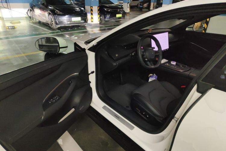 Used Xiaomi Auto SU7 2024 Rear-Drive Long-Range Intelligent Driving Version Driver Seat