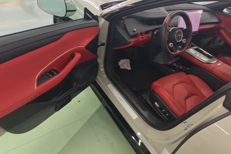 Used Xiaomi Auto SU7 2024 Rear-Drive Long-Range Intelligent Driving Version Driver Seat