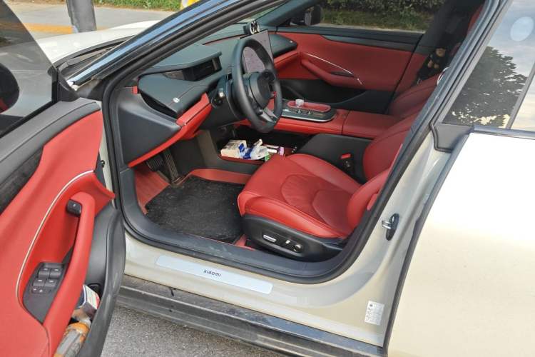 Used Xiaomi Auto SU7 2024 Rear-Drive Long-Range Intelligent Driving Version Driver Seat