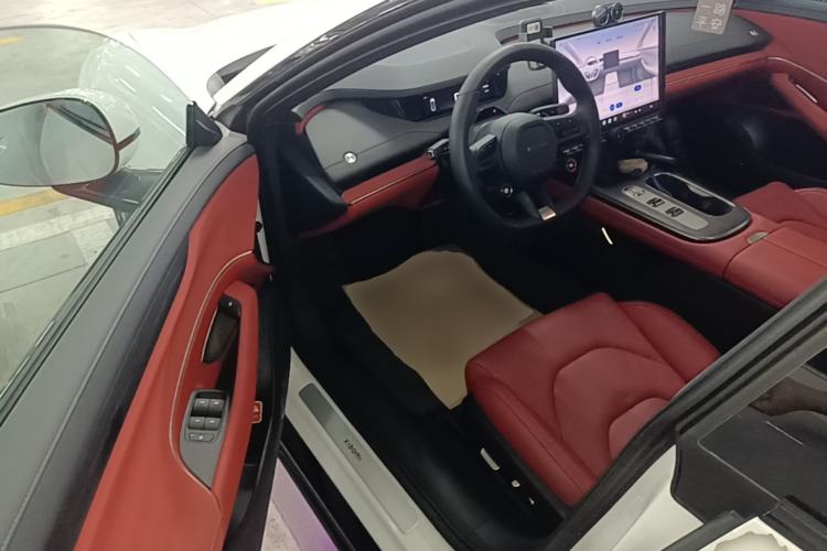 Used Xiaomi Auto SU7 2024 Rear-Drive Ultra-Long Range Advanced Pro-Level Intelligent Driving Version Driver Seat