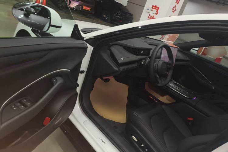 Used Xiaomi Auto SU7 2024 Rear-Drive Ultra-Long Range Advanced Pro-Level Intelligent Driving Version Driver Seat