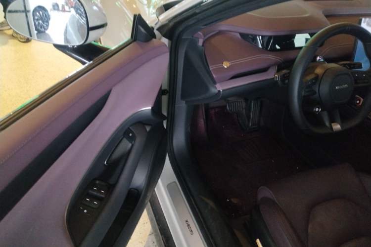 Used Xiaomi Auto SU7 2024 Rear-Drive Long-Range Intelligent Driving Version Driver Seat