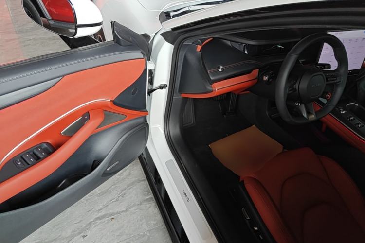 Used Xiaomi Auto SU7 2024 Rear-Drive Long-Range Intelligent Driving Version Driver Seat