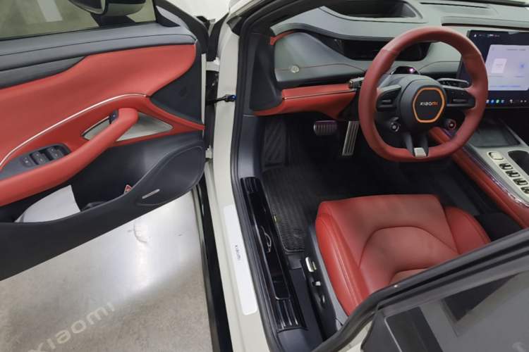 Used Xiaomi Auto SU7 2024 Four-Wheel Drive Ultra-Long Range Advanced Intelligent Driving Max Edition Driver Seat