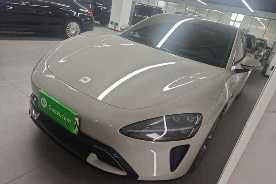Xiaomi Auto SU7 2024