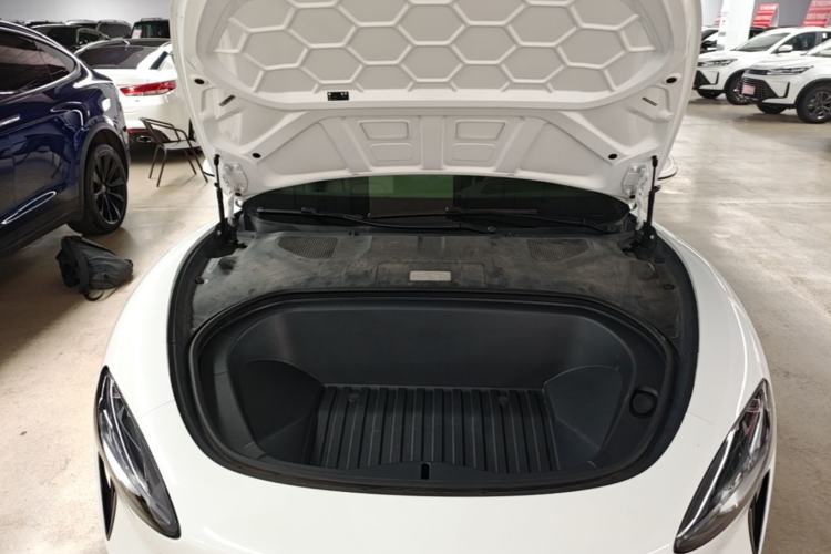 Used Xiaomi Auto SU7 2024 Four-Wheel Drive Ultra-Long Range Advanced Intelligent Driving Max Edition Engine Bay