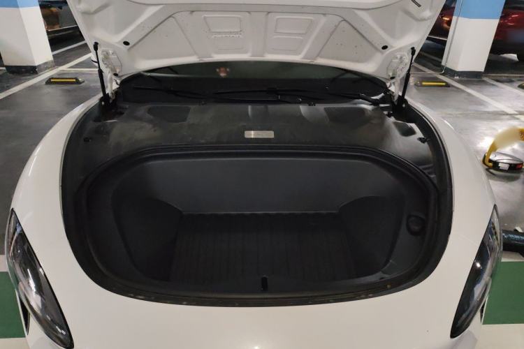 Used Xiaomi Auto SU7 2024 Rear-Drive Long-Range Intelligent Driving Version Engine Bay