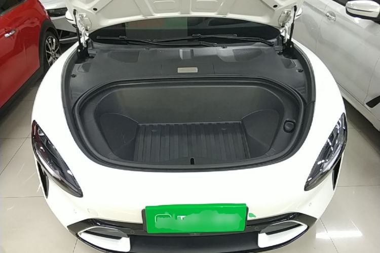 Used Xiaomi Auto SU7 2024 Four-Wheel Drive Ultra-Long Range Advanced Intelligent Driving Max Edition Engine Bay